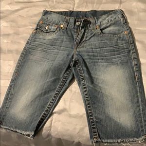 Boys true religion shorts